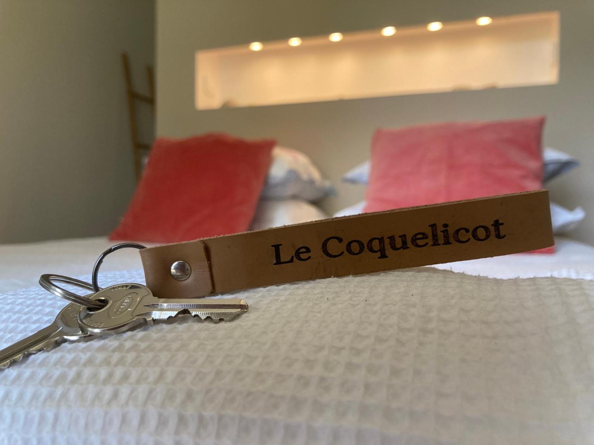 Bed and Breakfast La Ferme Buissonniere Bardou Exterior foto